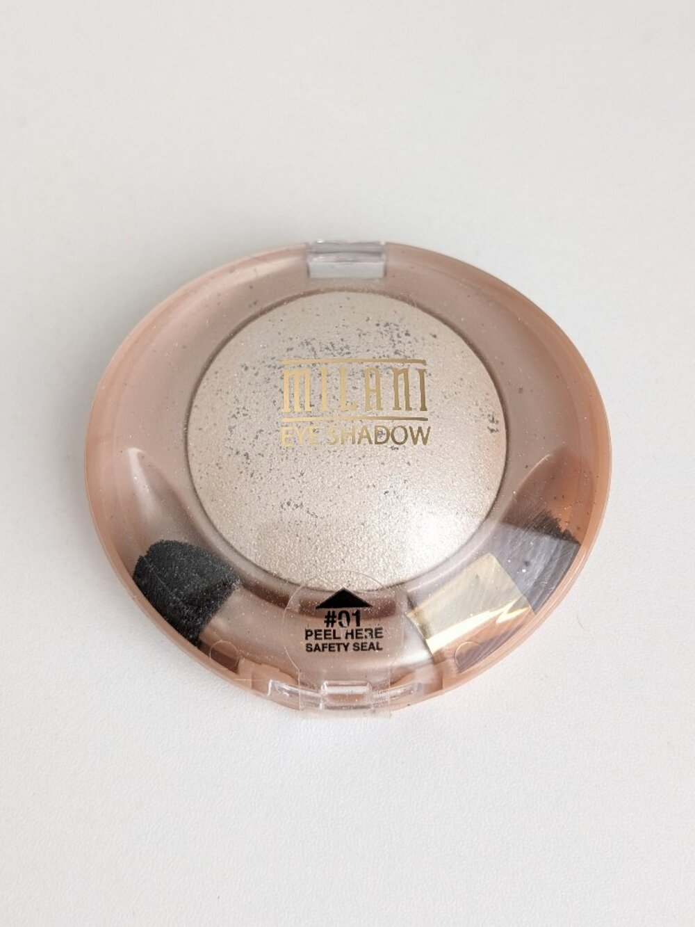 MILANI Runway Eyes Eyeshadow #01 Lily White Discontinued SEALED